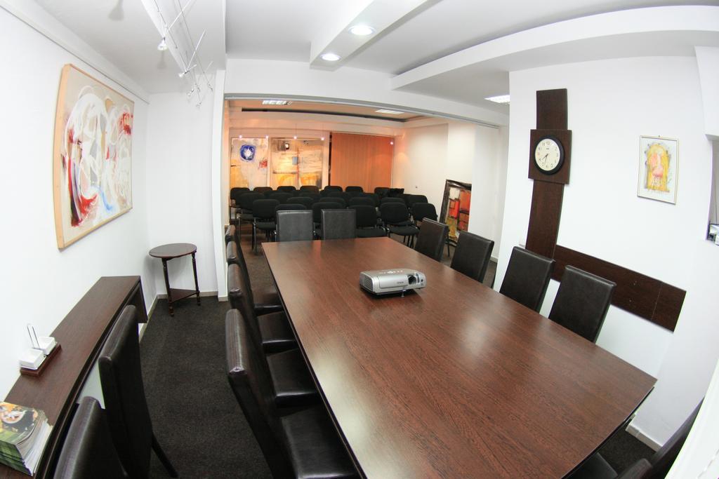 Pensiunea Studio Bacău Dış mekan fotoğraf