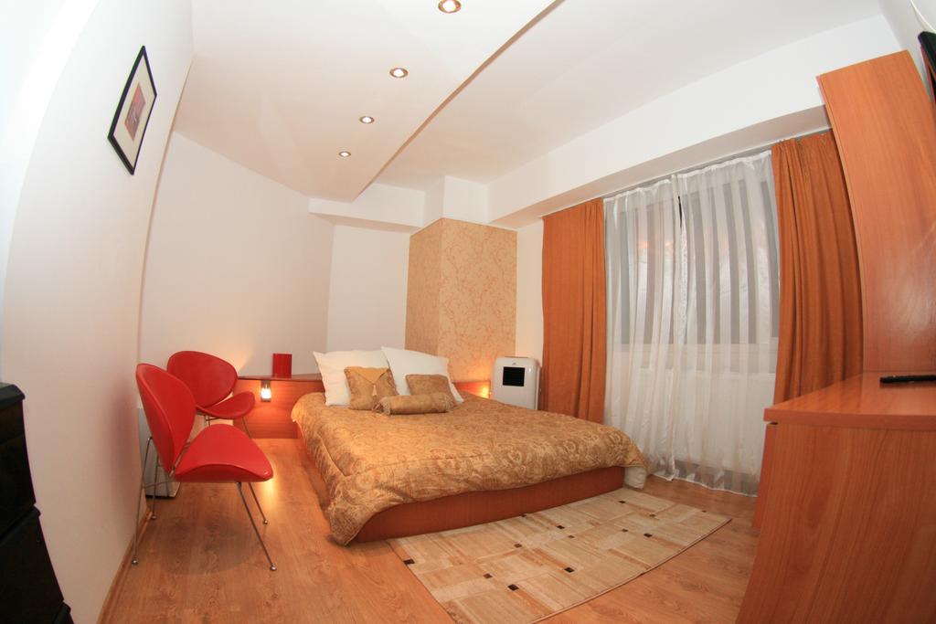 Pensiunea Studio Bacău Oda fotoğraf